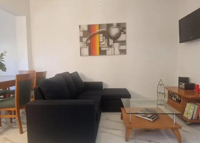 Joana's 1 Мошкавиди